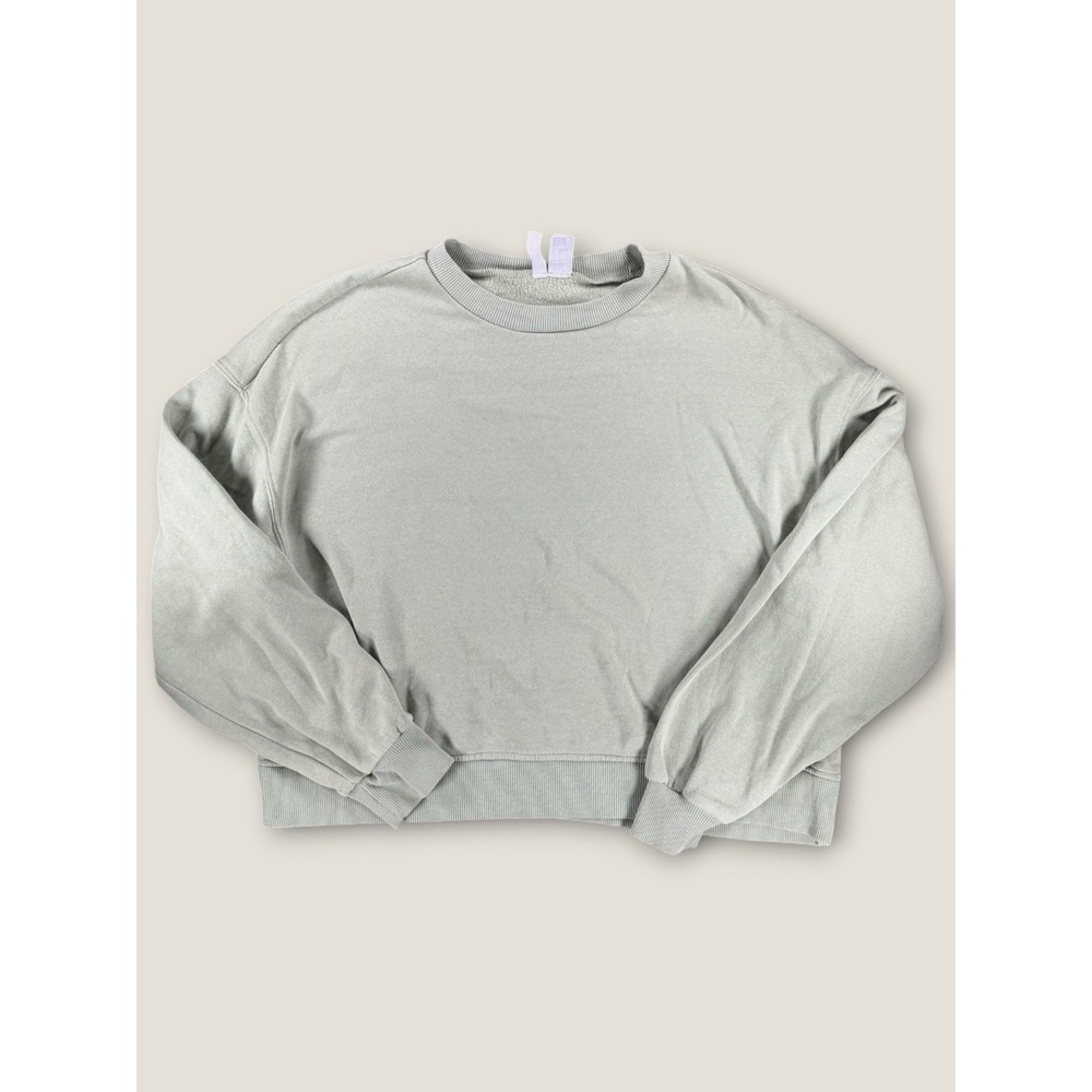 H&M Divided Sage Green Cropped Crewneck Sweatshirt Pullover M Fleece Basic